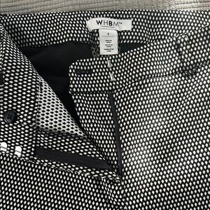 WHBM Black and White Patterned Pants - Size 4. Slim Ankle length